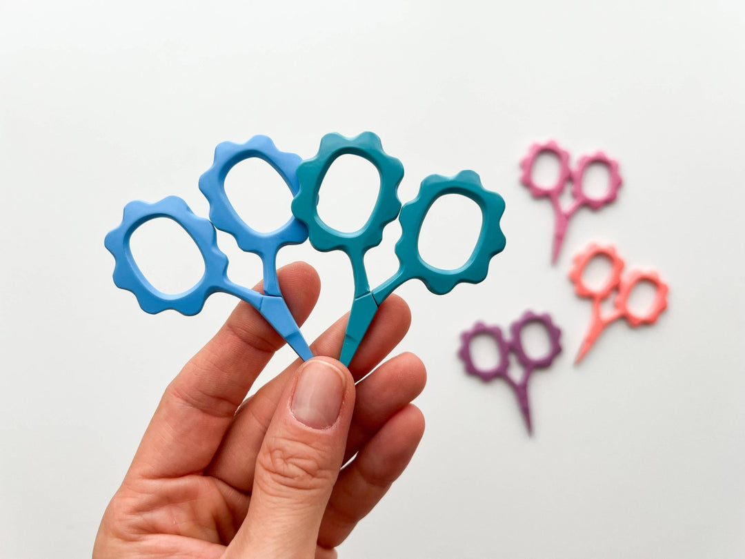 Matryoshka Doll Shop - Small Flower scissors, tiny embroidery scissors - Shae's Stitchery -