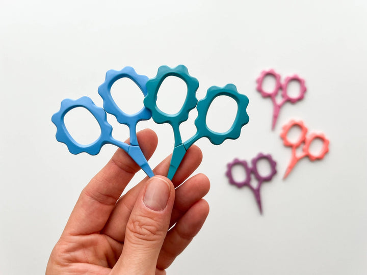 Matryoshka Doll Shop - Small Flower scissors, tiny embroidery scissors - Shae's Stitchery -