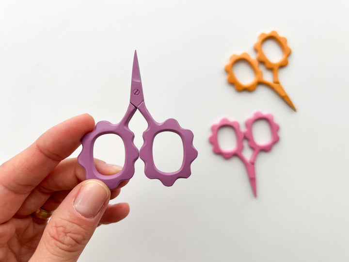 Matryoshka Doll Shop - Small Flower scissors, tiny embroidery scissors - Shae's Stitchery -